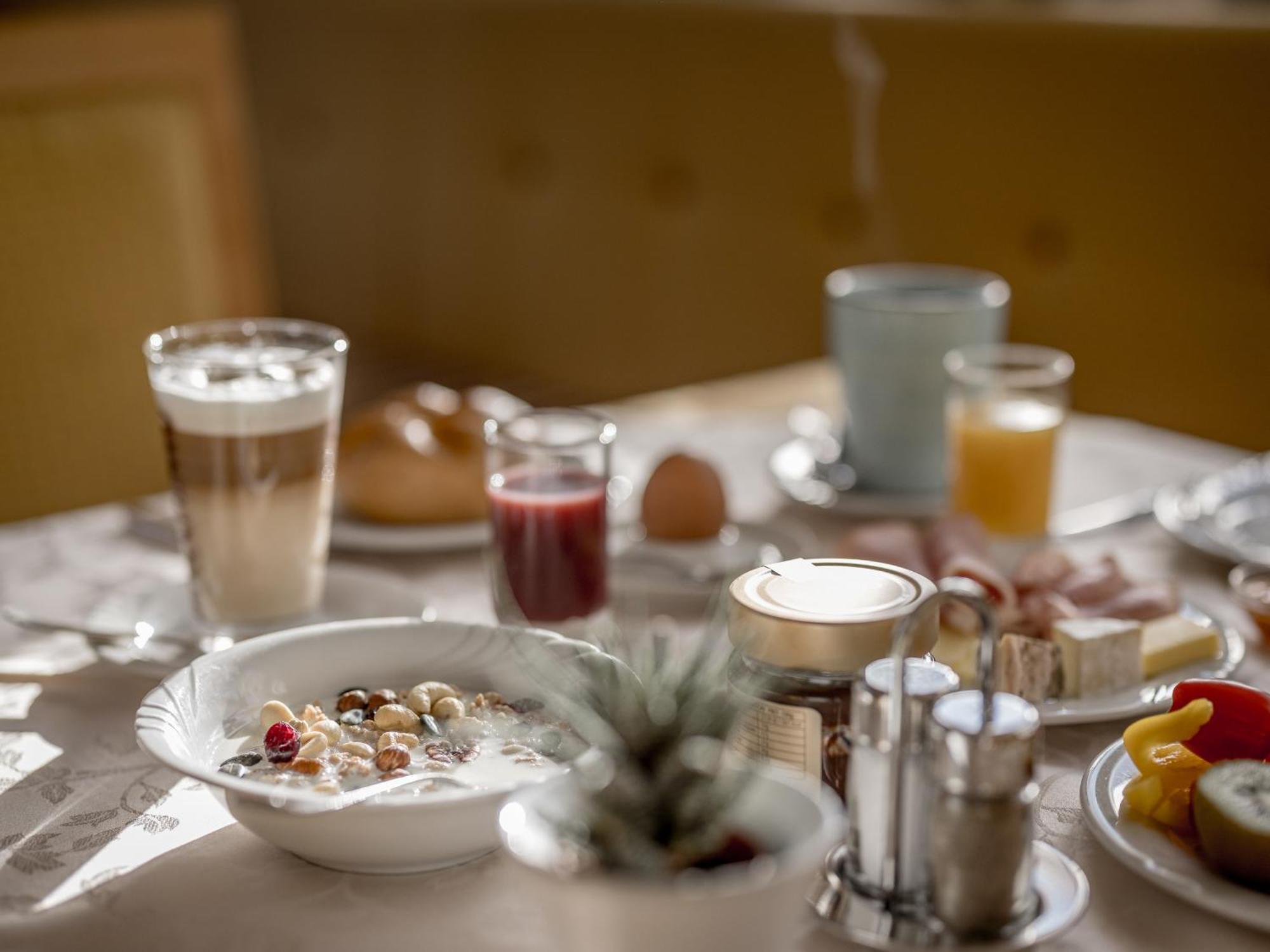Hotel Garni Europa Sankt Anton am Arlberg Luaran gambar